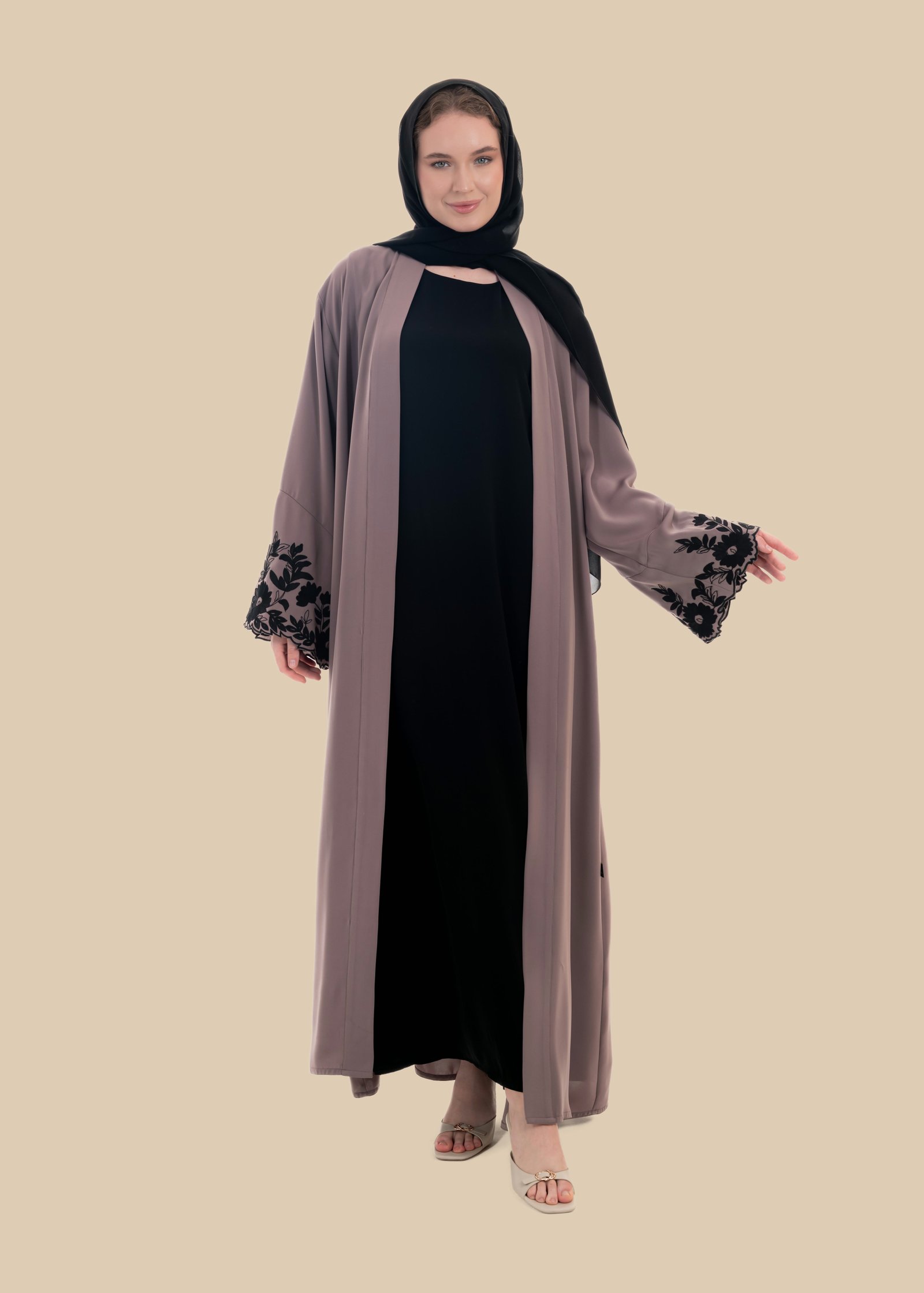Petunia Abaya