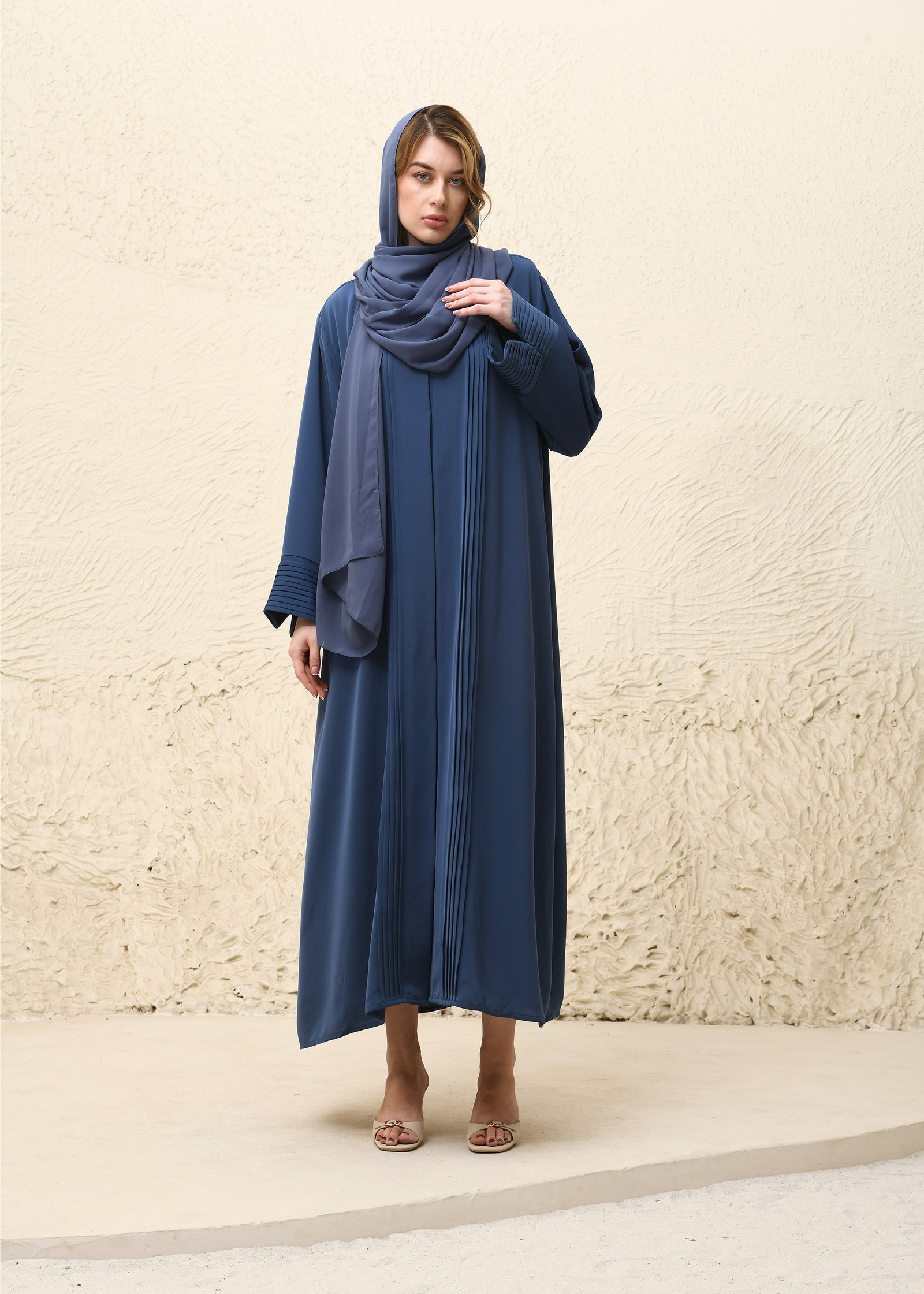 Raqeeqah Abaya